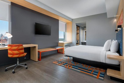 Aloft Columbia Downtown - image 14