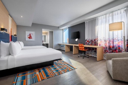 Aloft Columbia Downtown - image 2