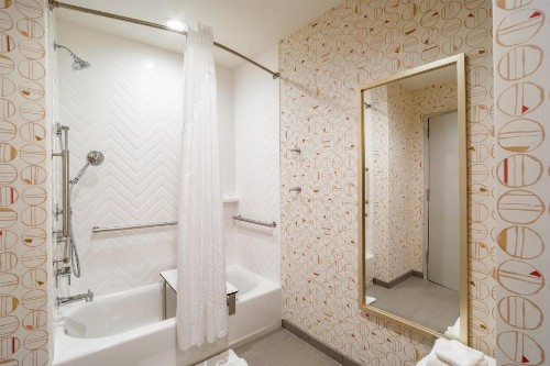 Holiday Inn - Columbia - Downtown an IHG Hotel - image 2