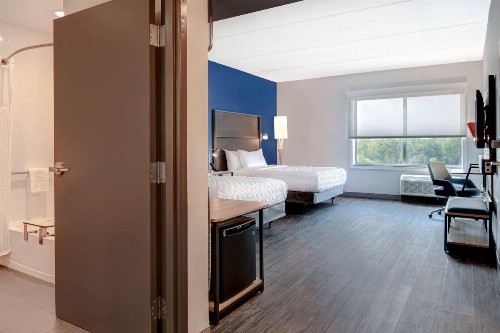 Tru By Hilton Columbia Greystone - image 3