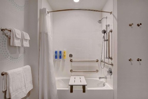 Tru By Hilton Columbia Greystone - image 35