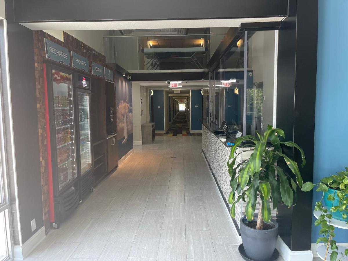 OYO Hotel Columbia SC Northeast - image 6