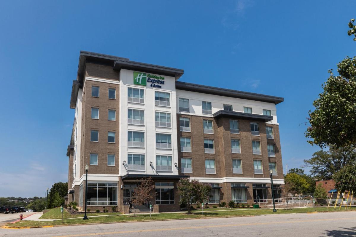 Holiday Inn Express & Suites - Columbia Downtown â The Vista - image 7