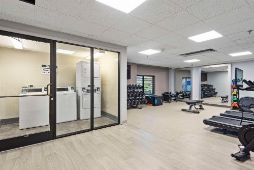 DoubleTree by Hilton Columbus - image 12