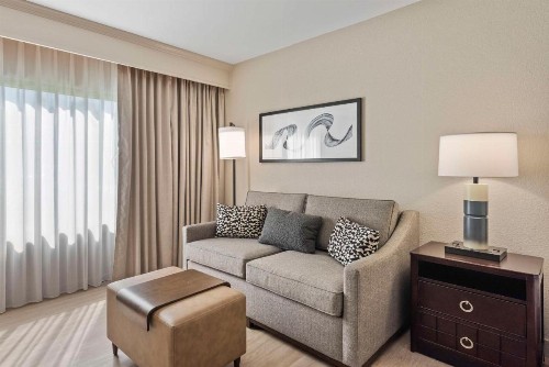 DoubleTree by Hilton Columbus - image 14