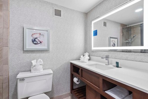 DoubleTree by Hilton Columbus - image 15