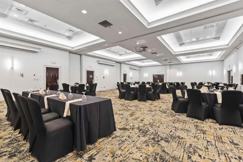 DoubleTree by Hilton Columbus - image 46