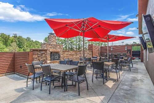 DoubleTree by Hilton Columbus - image 9