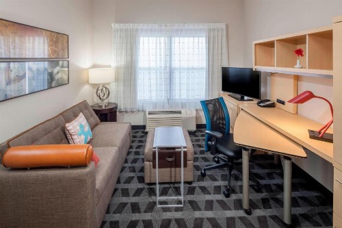 TownePlace Suites Columbus - image 23