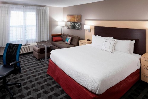 TownePlace Suites Columbus - image 27