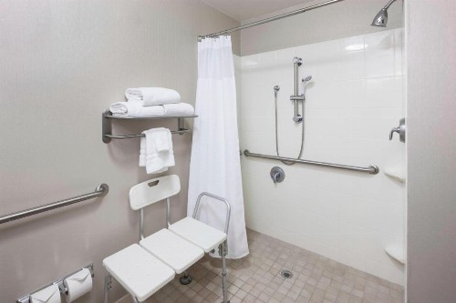 SpringHill Suites Columbus - image 14