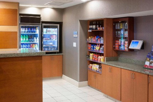 SpringHill Suites Columbus - image 17