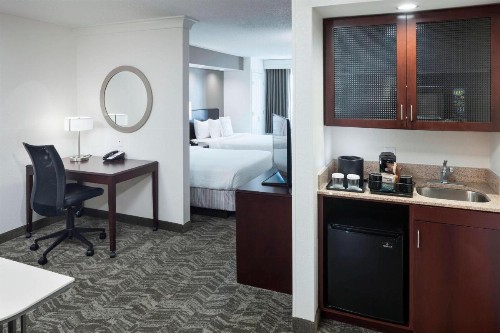 SpringHill Suites Columbus - image 6