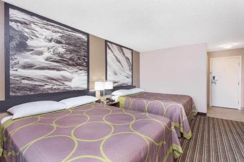 Super 8 by Wyndham Columbus Airport - image 27