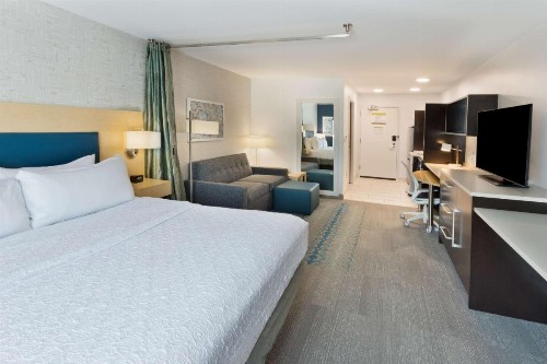 Home2 Suites by Hilton Columbus - image 22