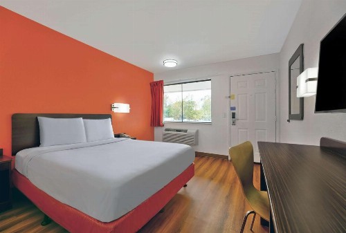 Motel 6-Columbus GA - image 8