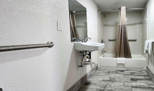 Motel 6-Columbus GA - Downtown - image 13