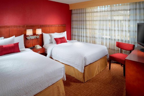 Courtyard by Marriott Columbus - image 18