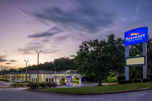 Baymont by Wyndham Columbus GA - image 2