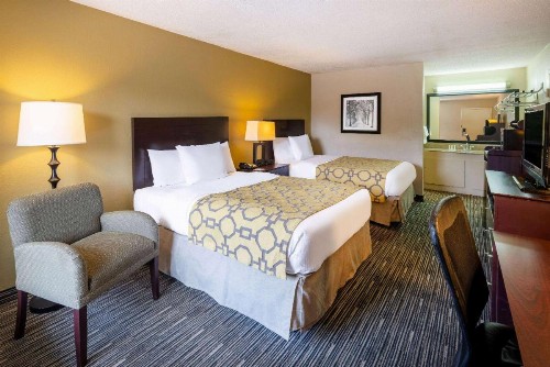 Baymont by Wyndham Columbus GA - image 9