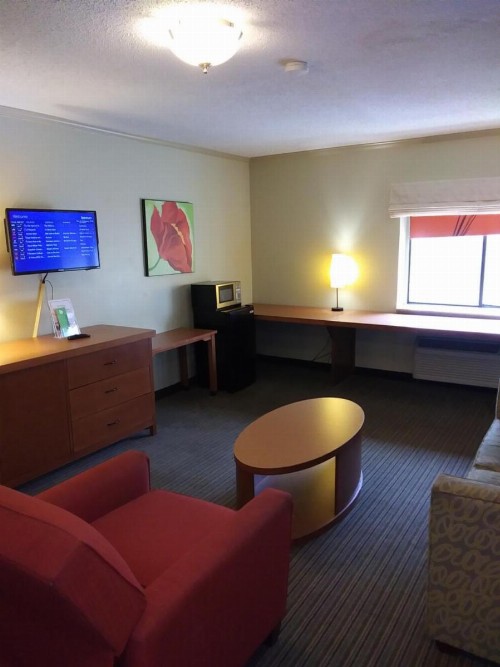 La Quinta by Wyndham Columbus State University - image 17
