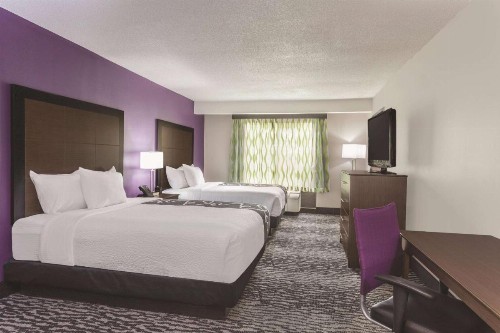 La Quinta by Wyndham Columbus North - image 40