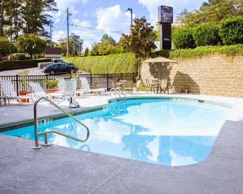 Sleep Inn & Suites Columbus State University Area - image 6