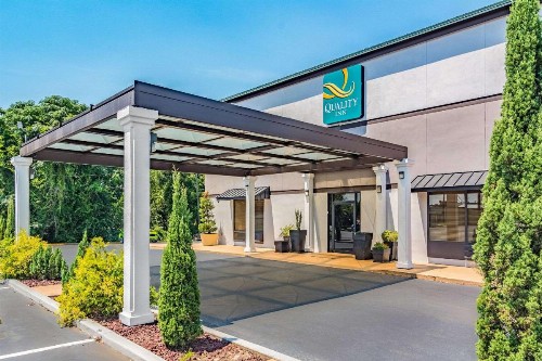 Quality Inn Columbus - image 3