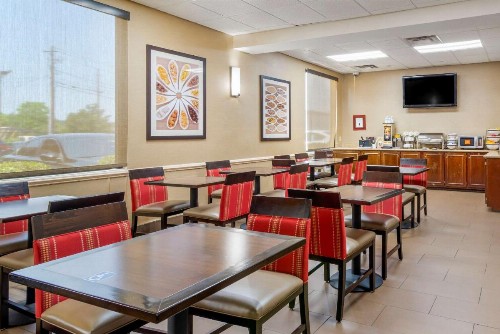 Comfort Inn Columbus - image 15