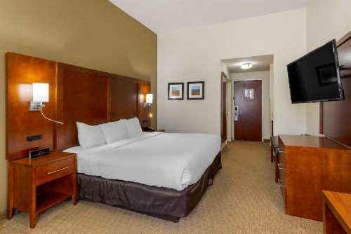 Comfort Inn Columbus - image 21
