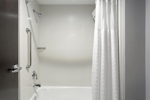 Hyatt Place Columbus-North - image 10