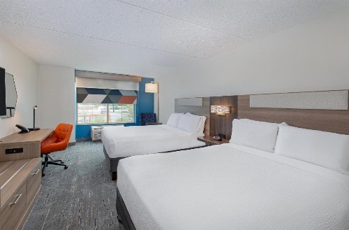 Holiday Inn Express & Suites Columbus at Northlake an IHG Hotel - image 24