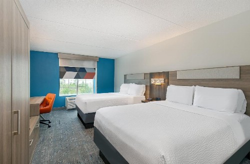 Holiday Inn Express & Suites Columbus at Northlake an IHG Hotel - image 46