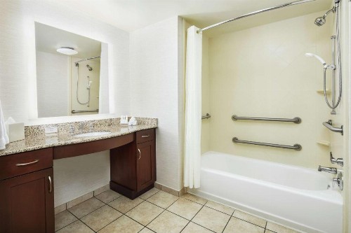 Homewood Suites by Hilton Columbus - image 4