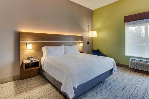 Holiday Inn Express Hotel & Suites Columbus-Fort Benning an IHG Hotel - image 32