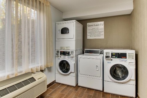 Holiday Inn Express Hotel & Suites Columbus-Fort Benning an IHG Hotel - image 38