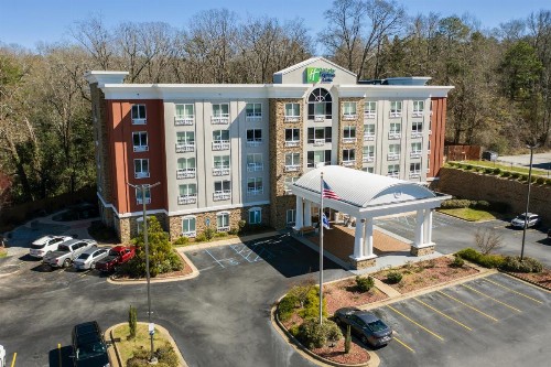 Holiday Inn Express Hotel & Suites Columbus-Fort Benning an IHG Hotel - image 45