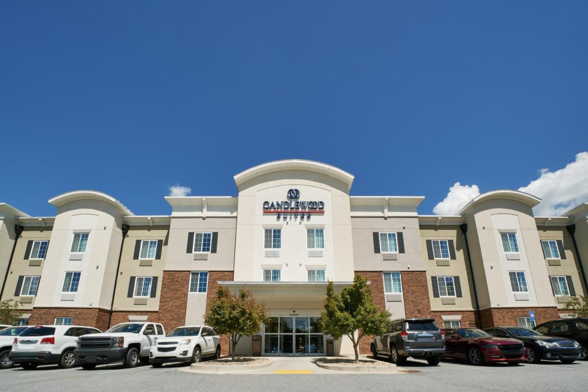 Candlewood Suites Columbus-Northeast an IHG Hotel - main image