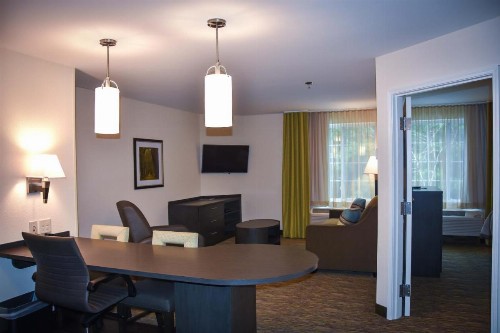 Candlewood Suites Columbus-Northeast an IHG Hotel - image 13
