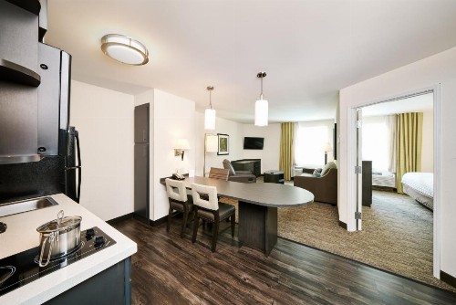 Candlewood Suites Columbus-Northeast an IHG Hotel - image 15