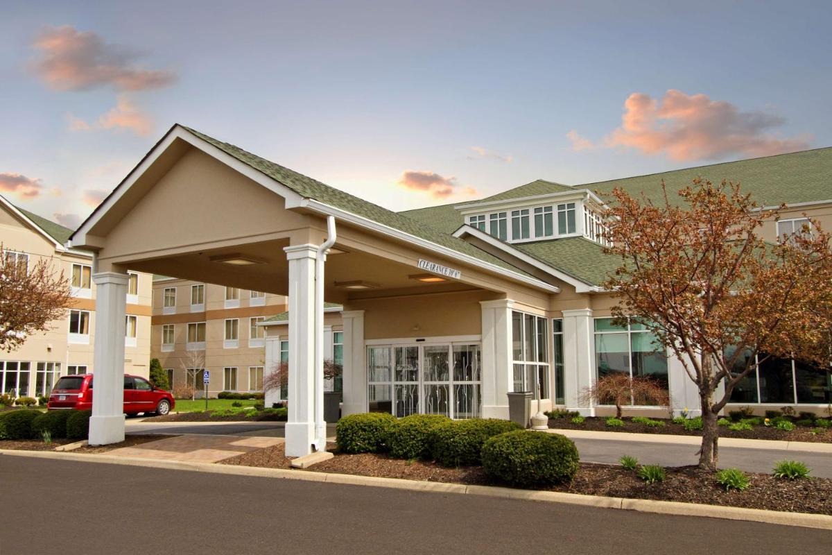 Hilton Garden Inn Columbus Airport - main image