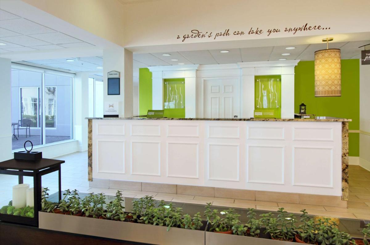 Hilton Garden Inn Columbus Airport - image 3