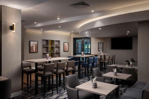 Hilton Garden Inn Columbus Airport - image 37