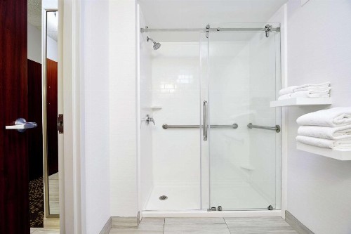 Hilton Garden Inn Columbus/Polaris - image 24