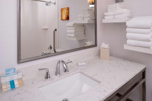 Hilton Garden Inn Columbus/Polaris - image 31