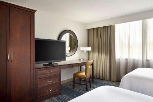 Embassy Suites Columbus - image 24