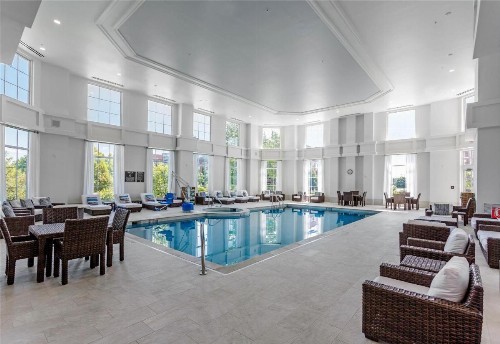 Hilton Columbus at Easton - image 4
