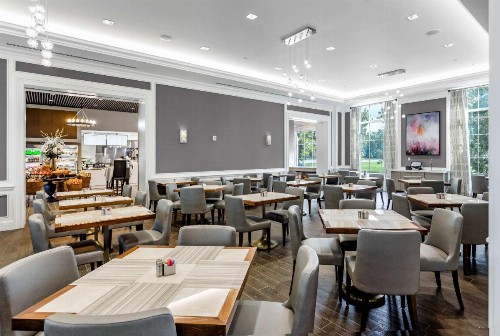 Hilton Columbus at Easton - image 7