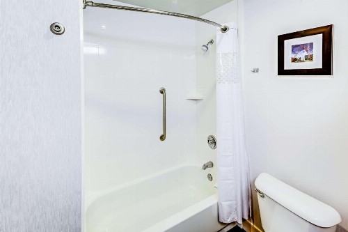 Hampton Inn Columbus I-70E/Hamilton Road - image 41