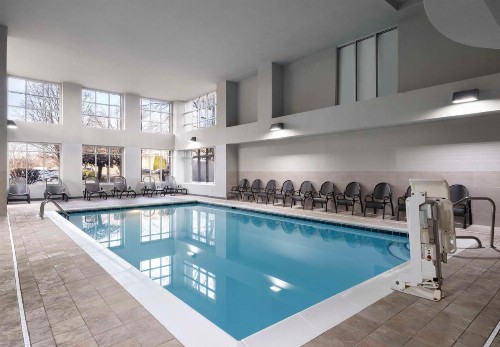 Homewood Suites Columbus - Airport - image 10